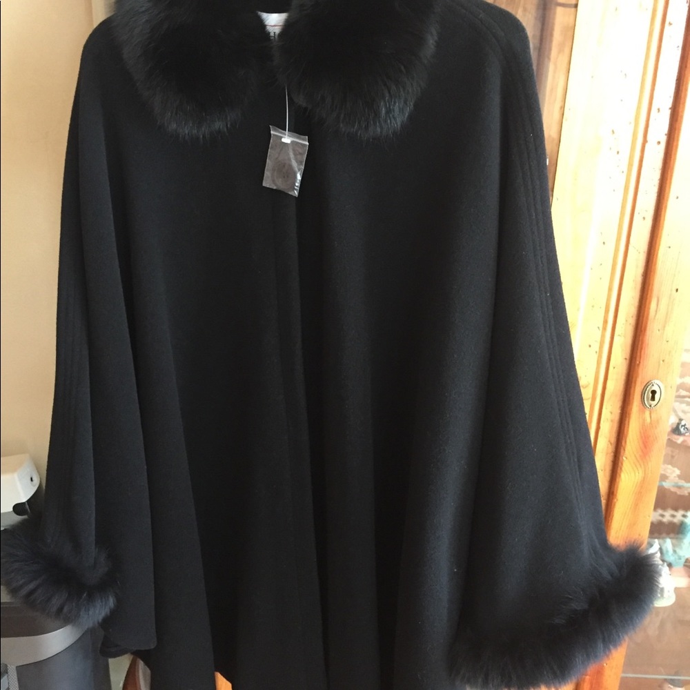 Wool cape